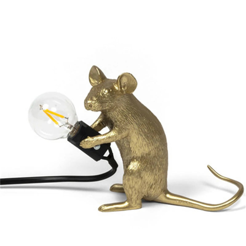 Modern LED Table Lights Resin Animal Rat Cat Squirrel LED Night Lights Mouse Table Lamps Home Decor Desk Lamp Lighting Fixtures - Cashdust